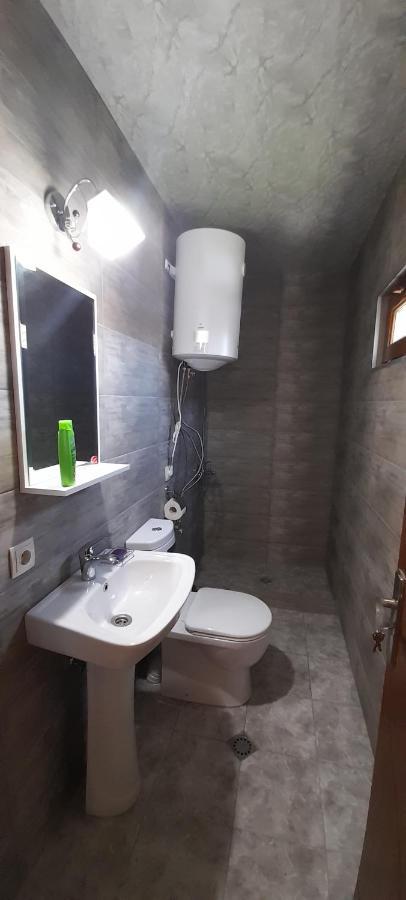Guest House Lekhtagi Μέστια Εξωτερικό φωτογραφία