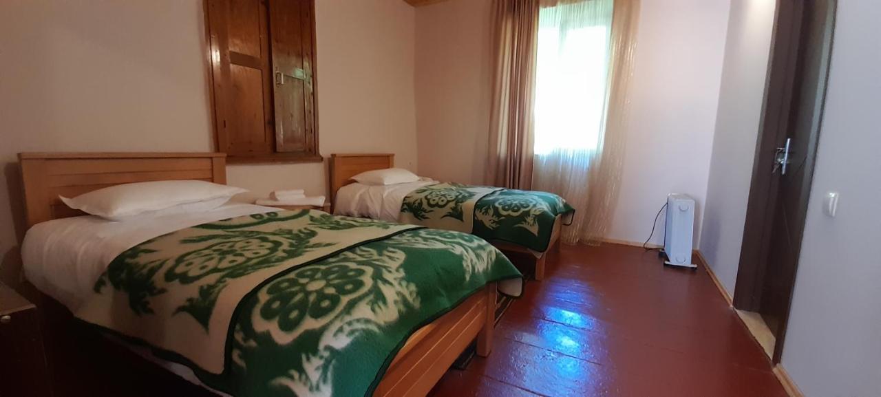 Guest House Lekhtagi Μέστια Εξωτερικό φωτογραφία